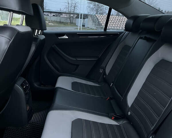 Белый Фольксваген Джетта, объемом двигателя 1.6 л и пробегом 202 тыс. км за 11600 $, фото 8 на Automoto.ua