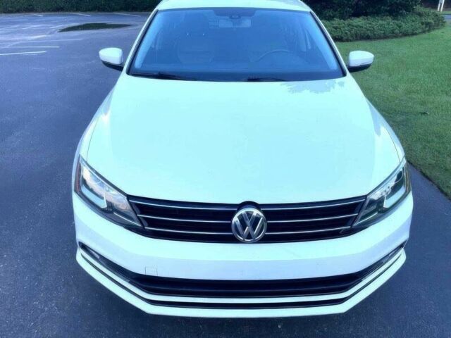 Белый Фольксваген Джетта, объемом двигателя 1.8 л и пробегом 76 тыс. км за 4200 $, фото 1 на Automoto.ua