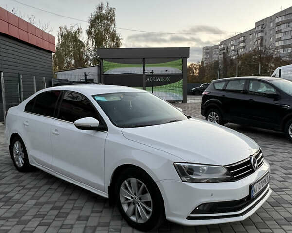 Фольксваген Джетта 2016 в Белой Церкве на Automoto.ua Белый Фольксваген Джетта, объемом двигателя 1.6 л и пробегом 280 тыс. км за 11500 $, фото 5 на Automoto.ua