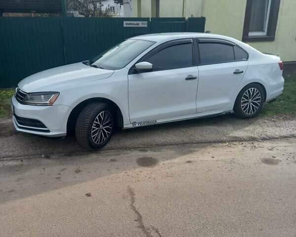 Білий Фольксваген Джетта, об'ємом двигуна 1.4 л та пробігом 98 тис. км за 9799 $, фото 6 на Automoto.ua