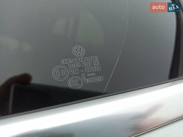 Белый Фольксваген Джетта, объемом двигателя 1.6 л и пробегом 226 тыс. км за 12500 $, фото 55 на Automoto.ua