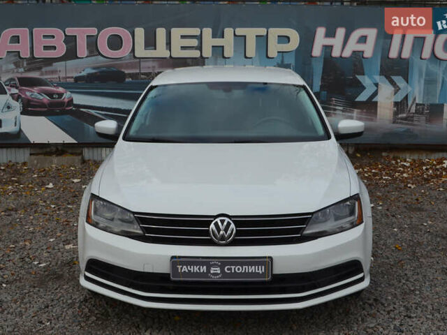 Фольксваген Джетта 2016 в Киеве на Automoto.ua Белый Фольксваген Джетта, объемом двигателя 1.39 л и пробегом 118 тыс. км за 11200 $, фото 1 на Automoto.ua