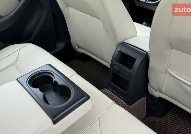 Белый Фольксваген Джетта, объемом двигателя 1.39 л и пробегом 74 тыс. км за 13500 $, фото 20 на Automoto.ua