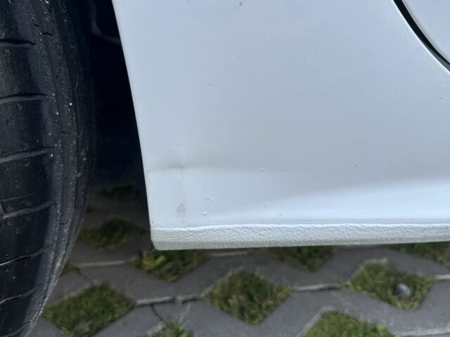 Белый Фольксваген Джетта, объемом двигателя 1.6 л и пробегом 203 тыс. км за 10000 $, фото 7 на Automoto.ua