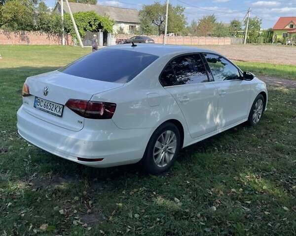 Белый Фольксваген Джетта, объемом двигателя 1.6 л и пробегом 297 тыс. км за 10500 $, фото 24 на Automoto.ua
