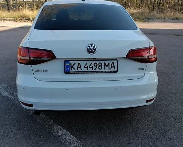 Белый Фольксваген Джетта, объемом двигателя 1.6 л и пробегом 167 тыс. км за 11400 $, фото 3 на Automoto.ua