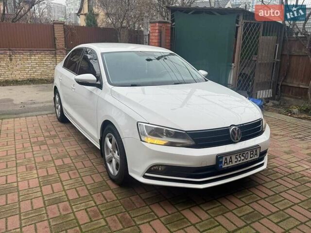 Білий Фольксваген Джетта, об'ємом двигуна 1.6 л та пробігом 99 тис. км за 11800 $, фото 4 на Automoto.ua