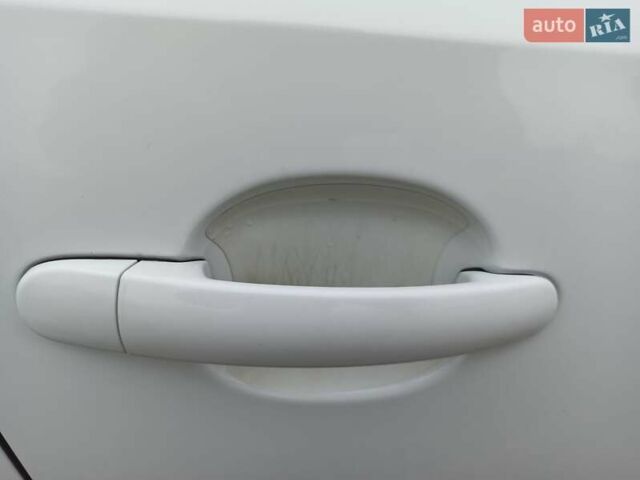 Белый Фольксваген Джетта, объемом двигателя 1.6 л и пробегом 226 тыс. км за 12500 $, фото 39 на Automoto.ua