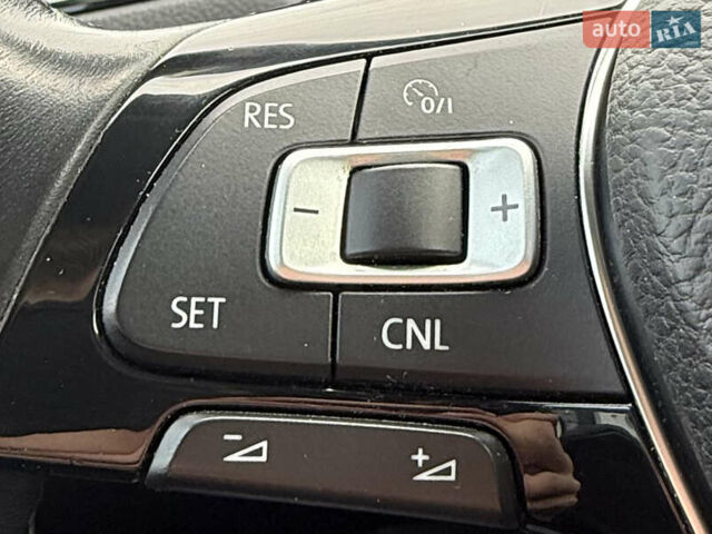 Белый Фольксваген Джетта, объемом двигателя 1.6 л и пробегом 76 тыс. км за 14800 $, фото 18 на Automoto.ua