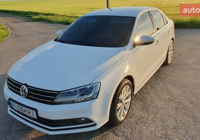 Белый Фольксваген Джетта, объемом двигателя 1.6 л и пробегом 150 тыс. км за 12500 $, фото 13 на Automoto.ua