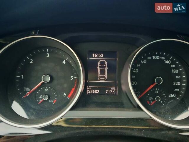 Белый Фольксваген Джетта, объемом двигателя 1.6 л и пробегом 53 тыс. км за 16500 $, фото 8 на Automoto.ua