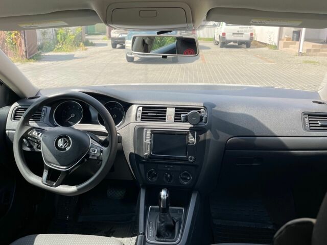 Белый Фольксваген Джетта, объемом двигателя 1.4 л и пробегом 145 тыс. км за 9200 $, фото 6 на Automoto.ua