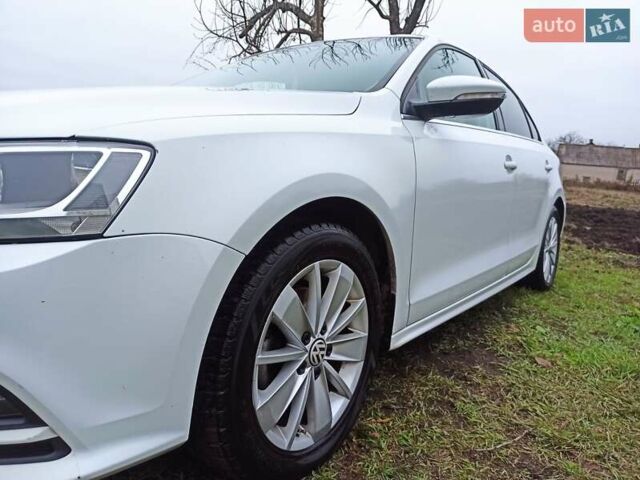 Белый Фольксваген Джетта, объемом двигателя 1.6 л и пробегом 226 тыс. км за 12500 $, фото 3 на Automoto.ua