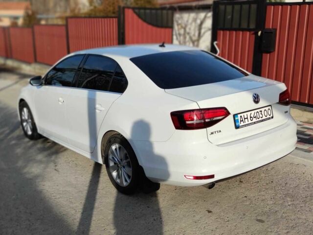 Білий Фольксваген Джетта, об'ємом двигуна 1.6 л та пробігом 50 тис. км за 14000 $, фото 5 на Automoto.ua