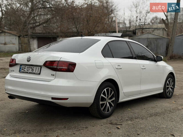 Білий Фольксваген Джетта, об'ємом двигуна 1.8 л та пробігом 184 тис. км за 10700 $, фото 7 на Automoto.ua