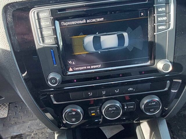 Белый Фольксваген Джетта, объемом двигателя 1.6 л и пробегом 256 тыс. км за 10999 $, фото 11 на Automoto.ua