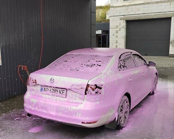 Фольксваген Джетта 2016 в Сваляве на Automoto.ua Белый Фольксваген Джетта, объемом двигателя 1.6 л и пробегом 219 тыс. км за 11300 $, фото 13 на Automoto.ua