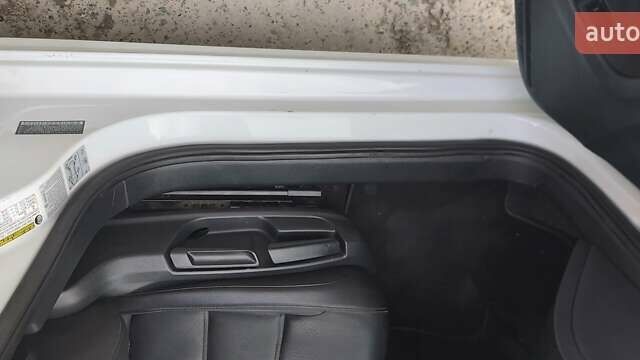 Белый Фольксваген Джетта, объемом двигателя 1.4 л и пробегом 141 тыс. км за 9500 $, фото 43 на Automoto.ua