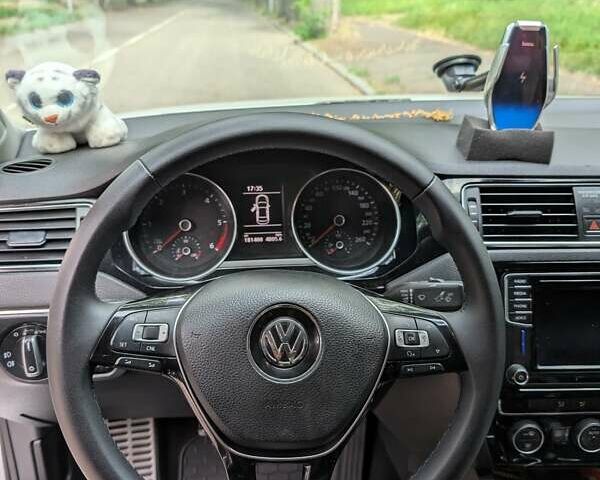 Фольксваген Джетта 2016 в Черновцах на Automoto.ua Белый Фольксваген Джетта, объемом двигателя 1.6 л и пробегом 181 тыс. км за 12500 $, фото 8 на Automoto.ua