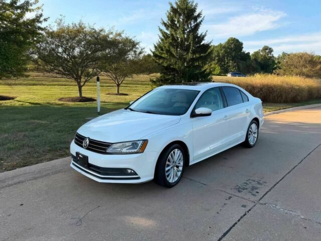 Белый Фольксваген Джетта, объемом двигателя 1.8 л и пробегом 74 тыс. км за 6000 $, фото 2 на Automoto.ua