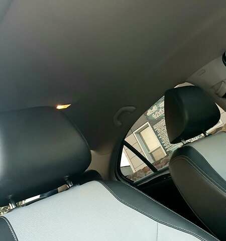 Белый Фольксваген Джетта, объемом двигателя 1.6 л и пробегом 150 тыс. км за 12500 $, фото 30 на Automoto.ua