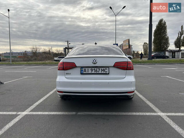 Фольксваген Джетта 2016 в Киеве на Automoto.ua Белый Фольксваген Джетта, объемом двигателя 2 л и пробегом 182 тыс. км за 13000 $, фото 5 на Automoto.ua