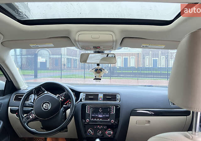 Белый Фольксваген Джетта, объемом двигателя 1.8 л и пробегом 83 тыс. км за 13200 $, фото 9 на Automoto.ua