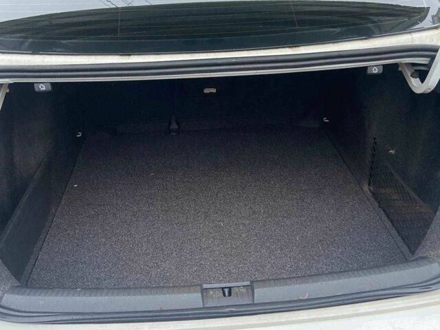 Белый Фольксваген Джетта, объемом двигателя 1.6 л и пробегом 157 тыс. км за 10300 $, фото 11 на Automoto.ua