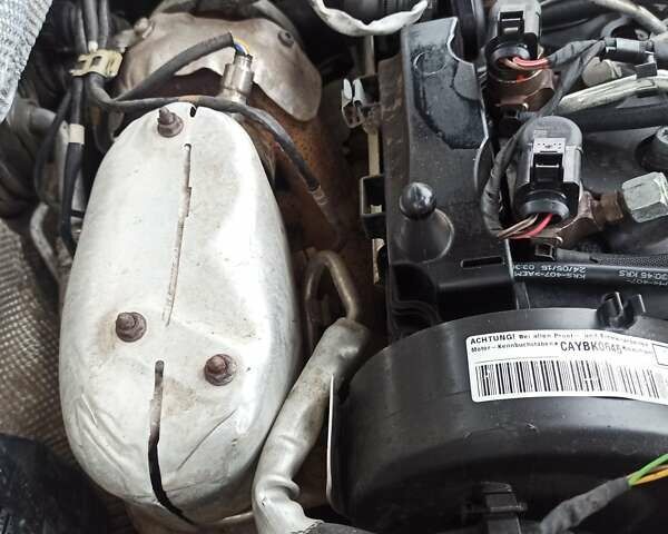 Белый Фольксваген Джетта, объемом двигателя 1.6 л и пробегом 226 тыс. км за 12500 $, фото 16 на Automoto.ua