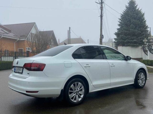 Белый Фольксваген Джетта, объемом двигателя 1.6 л и пробегом 157 тыс. км за 10300 $, фото 2 на Automoto.ua