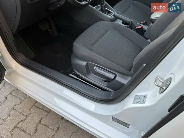 Білий Фольксваген Джетта, об'ємом двигуна 1.6 л та пробігом 52 тис. км за 14500 $, фото 61 на Automoto.ua