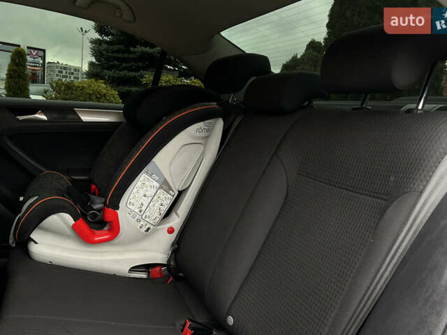 Фольксваген Джетта 2016 в Львове на Automoto.ua Белый Фольксваген Джетта, объемом двигателя 1.6 л и пробегом 187 тыс. км за 11500 $, фото 18 на Automoto.ua