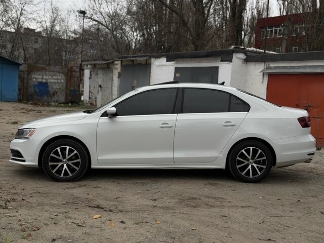 Білий Фольксваген Джетта, об'ємом двигуна 1.8 л та пробігом 184 тис. км за 10700 $, фото 3 на Automoto.ua