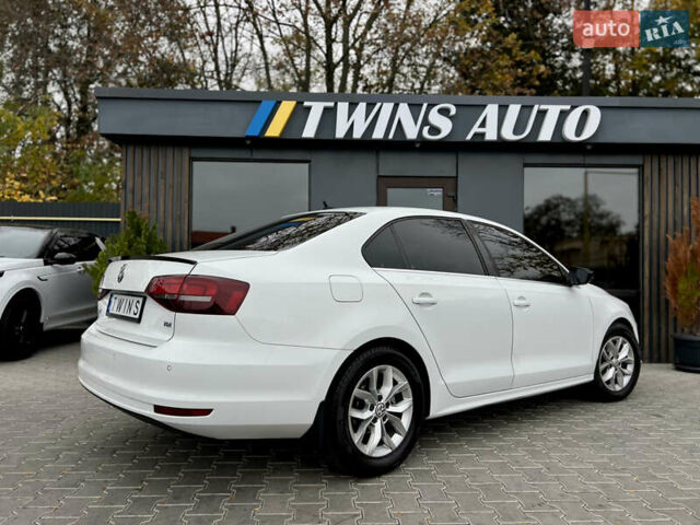 Белый Фольксваген Джетта, объемом двигателя 1.6 л и пробегом 276 тыс. км за 10500 $, фото 18 на Automoto.ua