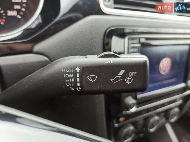 Белый Фольксваген Джетта, объемом двигателя 1.6 л и пробегом 226 тыс. км за 12500 $, фото 34 на Automoto.ua