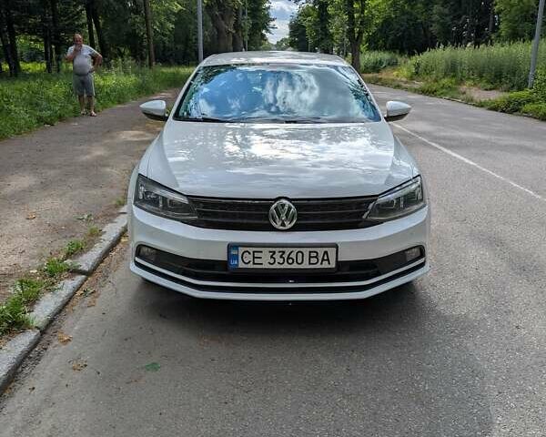 Фольксваген Джетта 2016 в Черновцах на Automoto.ua Белый Фольксваген Джетта, объемом двигателя 1.6 л и пробегом 181 тыс. км за 12500 $, фото 1 на Automoto.ua