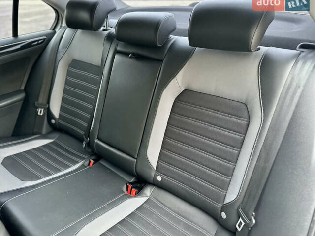 Белый Фольксваген Джетта, объемом двигателя 1.6 л и пробегом 94 тыс. км за 15890 $, фото 36 на Automoto.ua