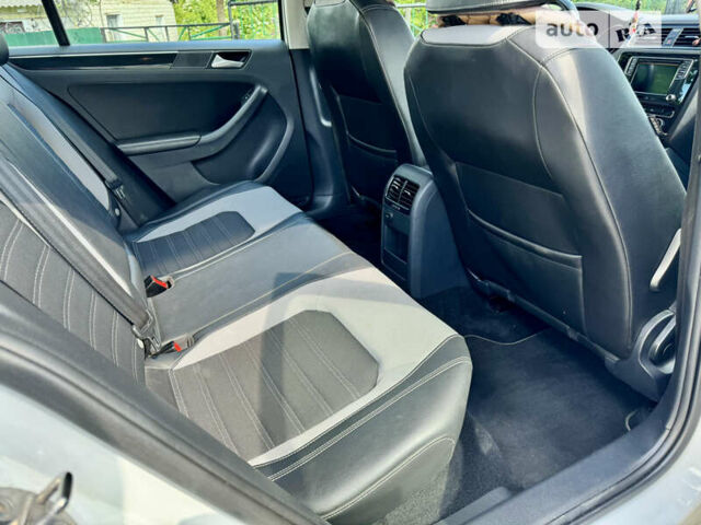 Белый Фольксваген Джетта, объемом двигателя 1.6 л и пробегом 172 тыс. км за 11500 $, фото 8 на Automoto.ua