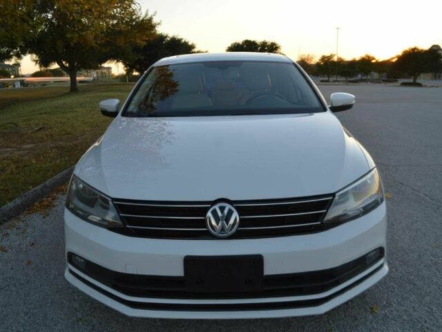 Белый Фольксваген Джетта, объемом двигателя 1.8 л и пробегом 72 тыс. км за 1400 $, фото 1 на Automoto.ua