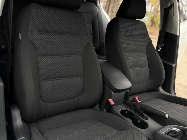 Білий Фольксваген Джетта, об'ємом двигуна 1.8 л та пробігом 184 тис. км за 10700 $, фото 15 на Automoto.ua