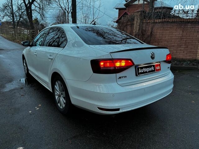 Белый Фольксваген Джетта, объемом двигателя 1.6 л и пробегом 180 тыс. км за 10990 $, фото 7 на Automoto.ua