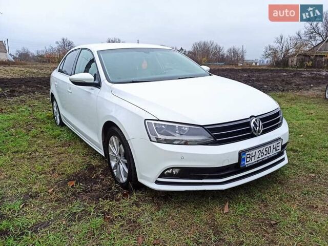 Белый Фольксваген Джетта, объемом двигателя 1.6 л и пробегом 226 тыс. км за 12500 $, фото 9 на Automoto.ua
