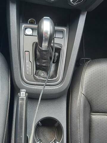 Белый Фольксваген Джетта, объемом двигателя 1.4 л и пробегом 141 тыс. км за 9500 $, фото 22 на Automoto.ua