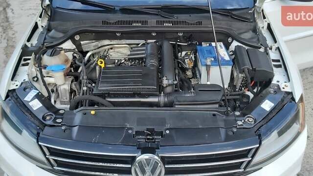 Белый Фольксваген Джетта, объемом двигателя 1.4 л и пробегом 141 тыс. км за 9500 $, фото 10 на Automoto.ua