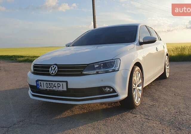 Белый Фольксваген Джетта, объемом двигателя 1.6 л и пробегом 150 тыс. км за 12500 $, фото 17 на Automoto.ua