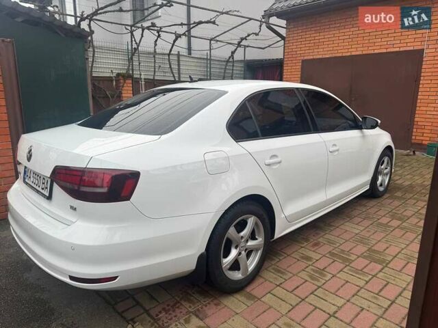 Білий Фольксваген Джетта, об'ємом двигуна 1.6 л та пробігом 99 тис. км за 11800 $, фото 13 на Automoto.ua