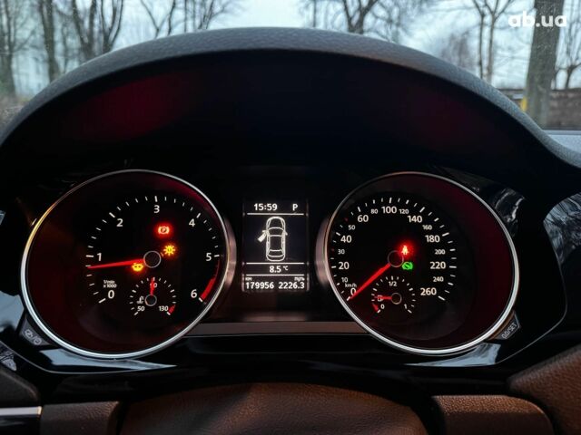 Белый Фольксваген Джетта, объемом двигателя 1.6 л и пробегом 180 тыс. км за 10990 $, фото 13 на Automoto.ua