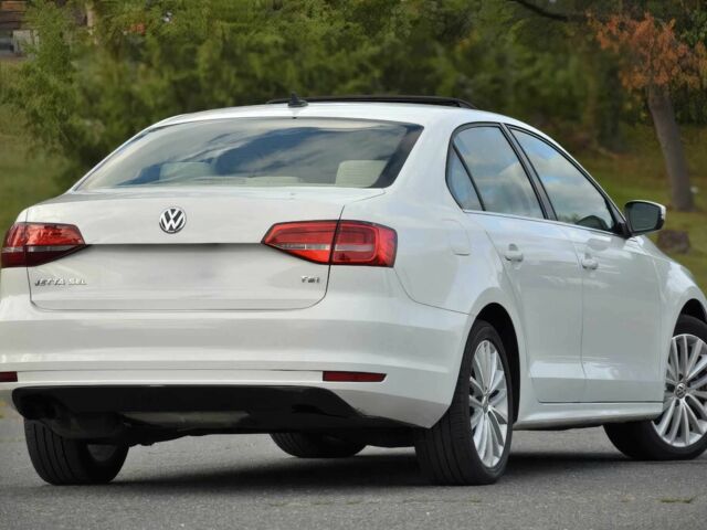 Белый Фольксваген Джетта, объемом двигателя 1.8 л и пробегом 70 тыс. км за 4000 $, фото 4 на Automoto.ua