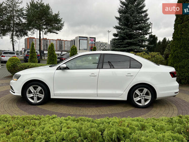 Фольксваген Джетта 2016 в Львове на Automoto.ua Белый Фольксваген Джетта, объемом двигателя 1.6 л и пробегом 187 тыс. км за 11500 $, фото 3 на Automoto.ua