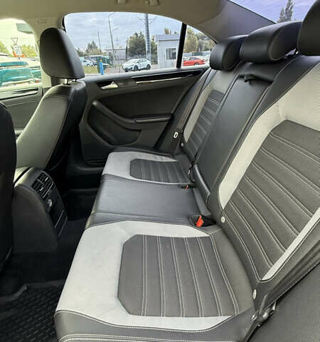 Белый Фольксваген Джетта, объемом двигателя 1.6 л и пробегом 76 тыс. км за 14800 $, фото 23 на Automoto.ua